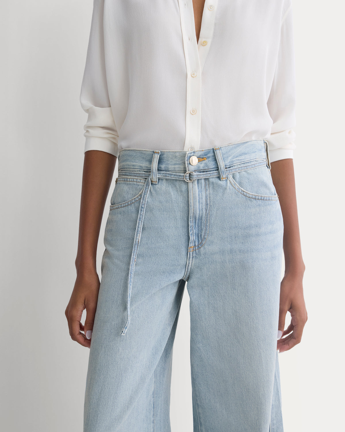 Lightweight Loose Wide-Leg Jean