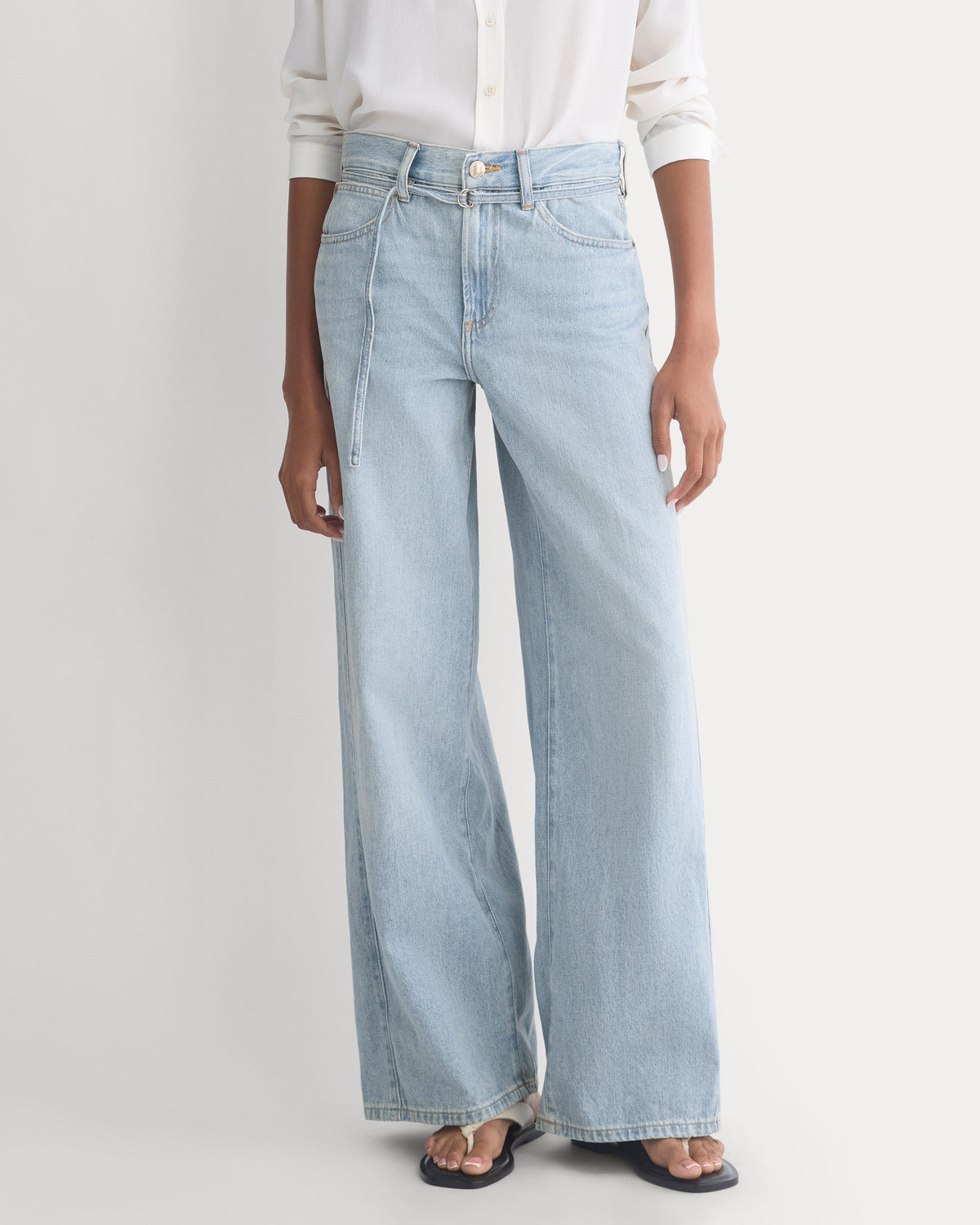 Lightweight Loose Wide-Leg Jean