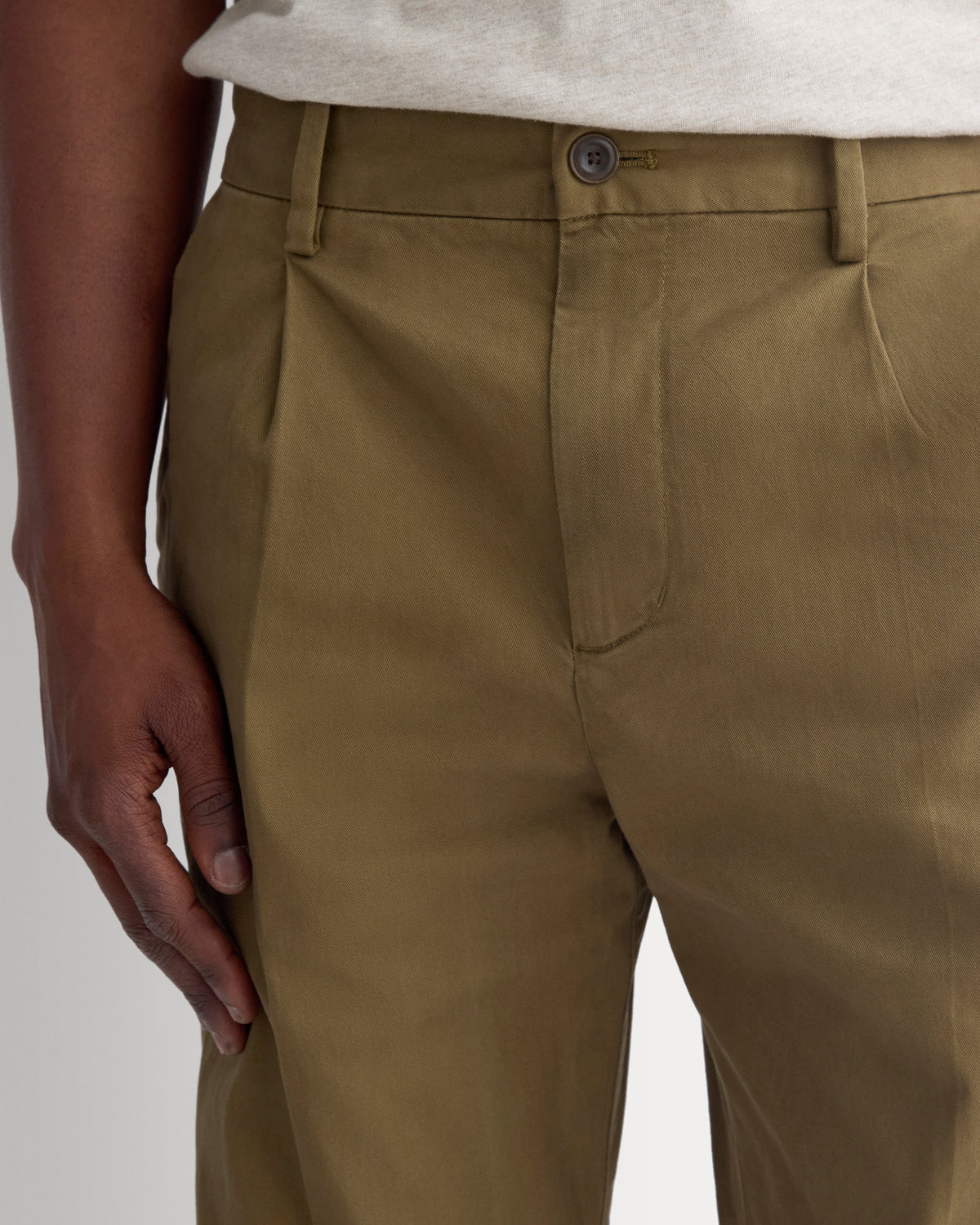 Pleated Everyday Chino