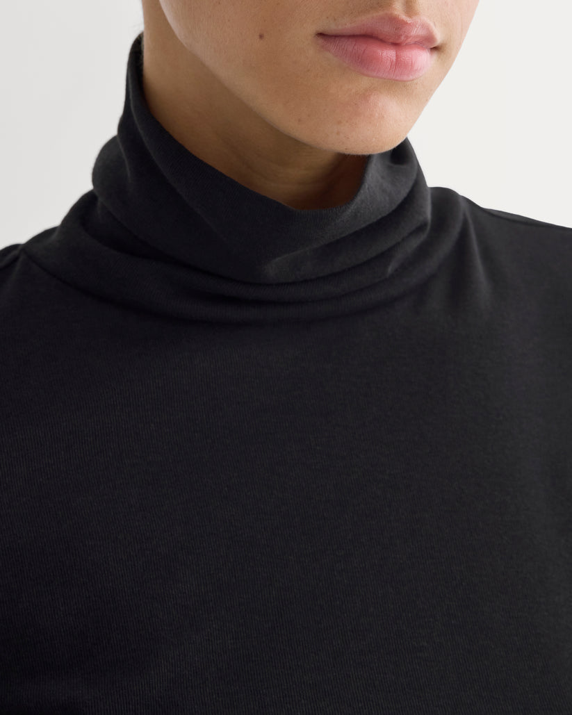 Tissue Long-Sleeve Turtleneck
